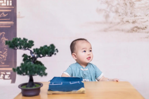 万宁怀孕嗓子眼堵的慌